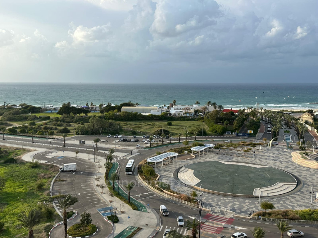 City, Ashkelon